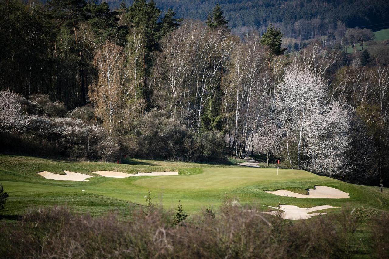 Panorama Golf Resort Kácov Eksteriør billede